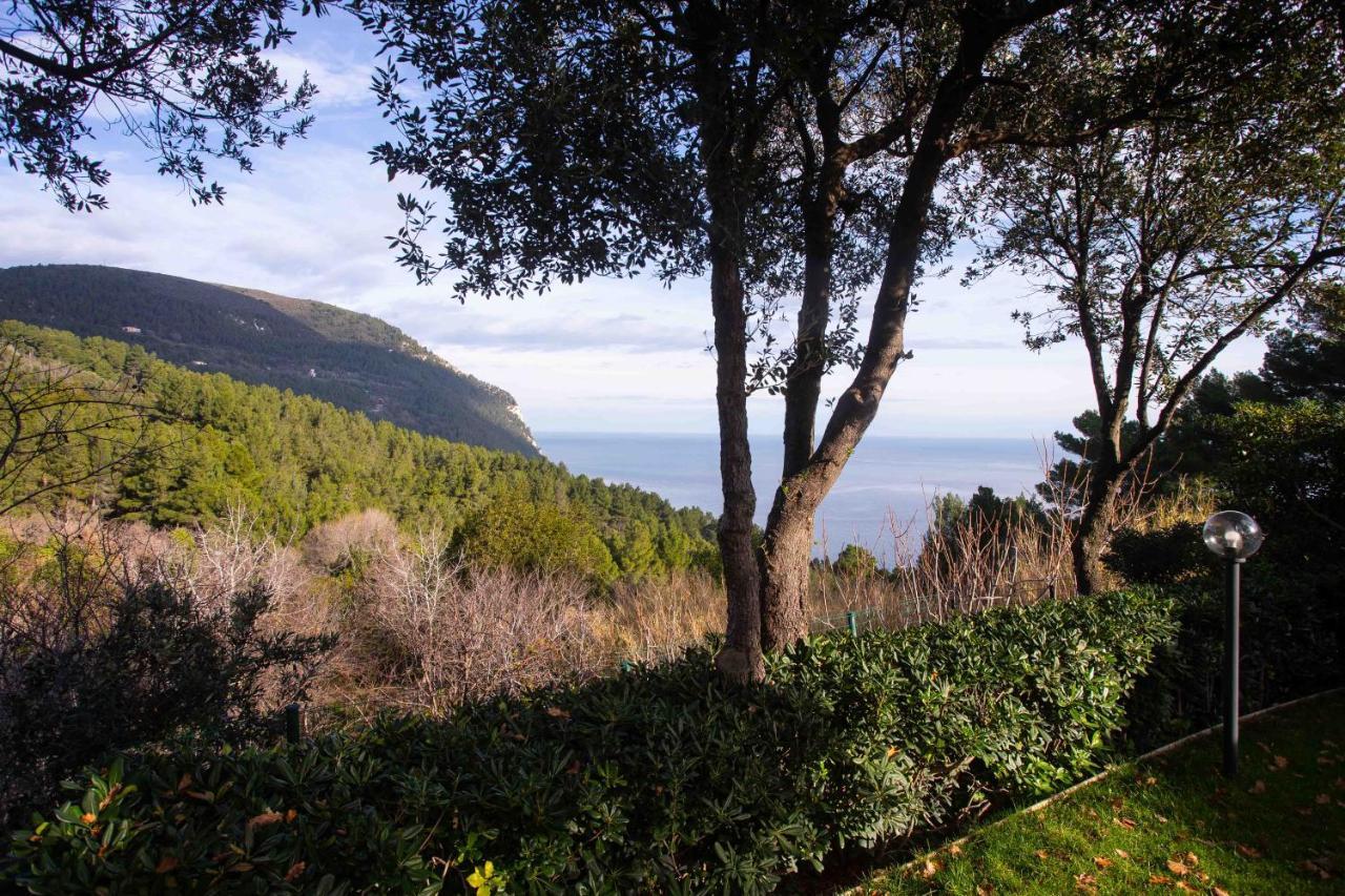 S099 - Sirolo, Nuovo Bilocale Con Meravigliosa Vista Mare Exterior photo